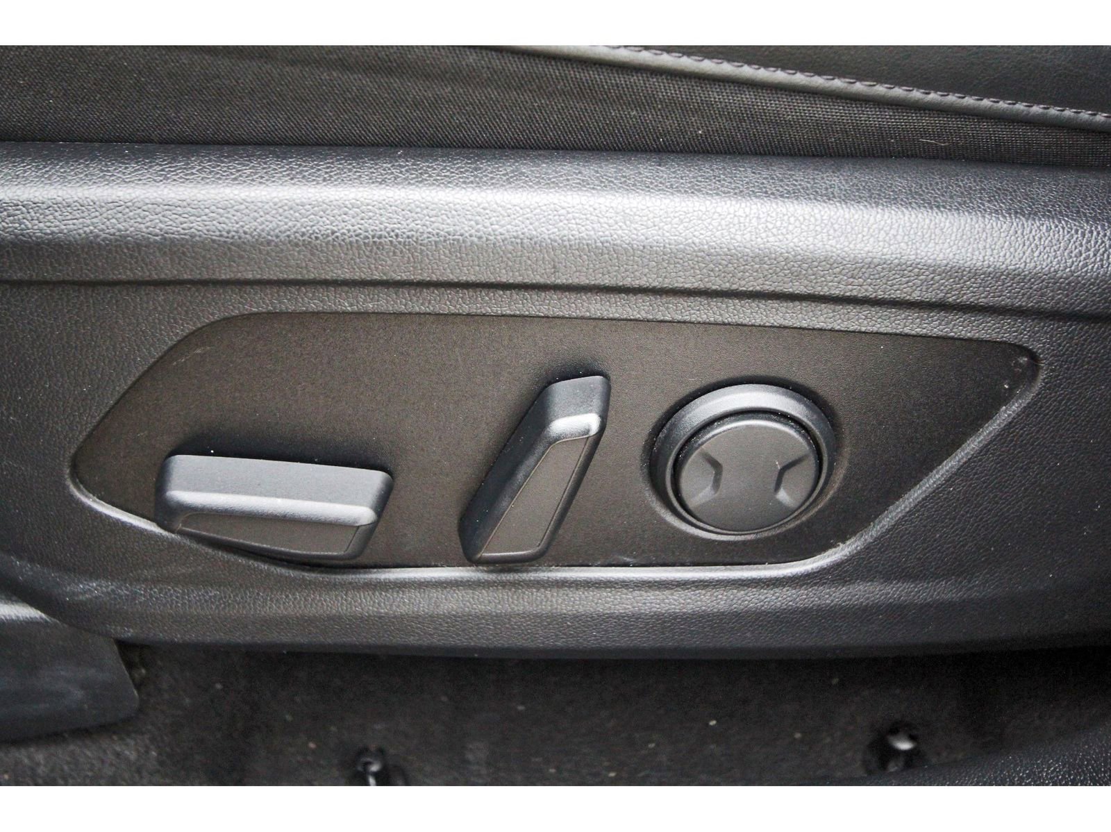 Used 2021 Kia Sorento EX image 29