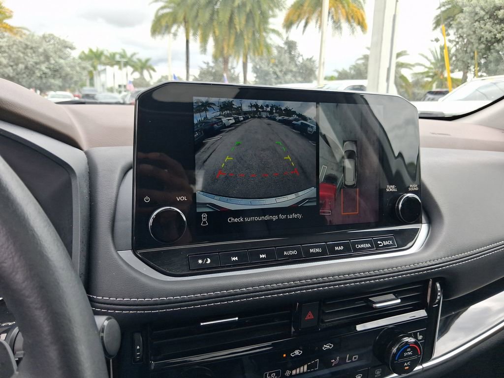 Certified 2023 Nissan Rogue SL w/ SL Premium Package image 24