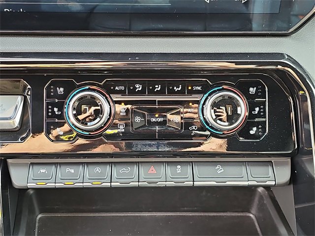 Used 2024 GMC Sierra 1500 AT4 w/ Technology Package image 23