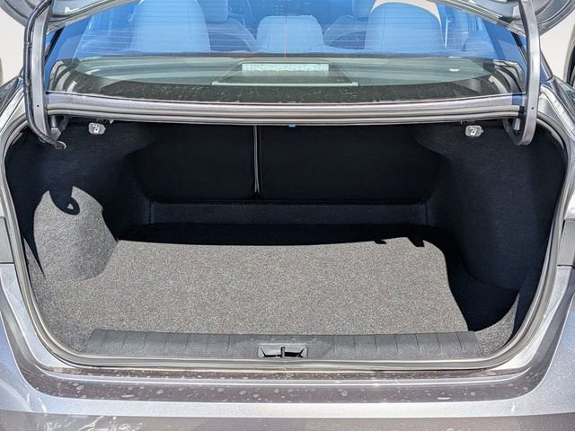 New 2026 Nissan Sentra SL w/ Floor Mat Package FWD image 33