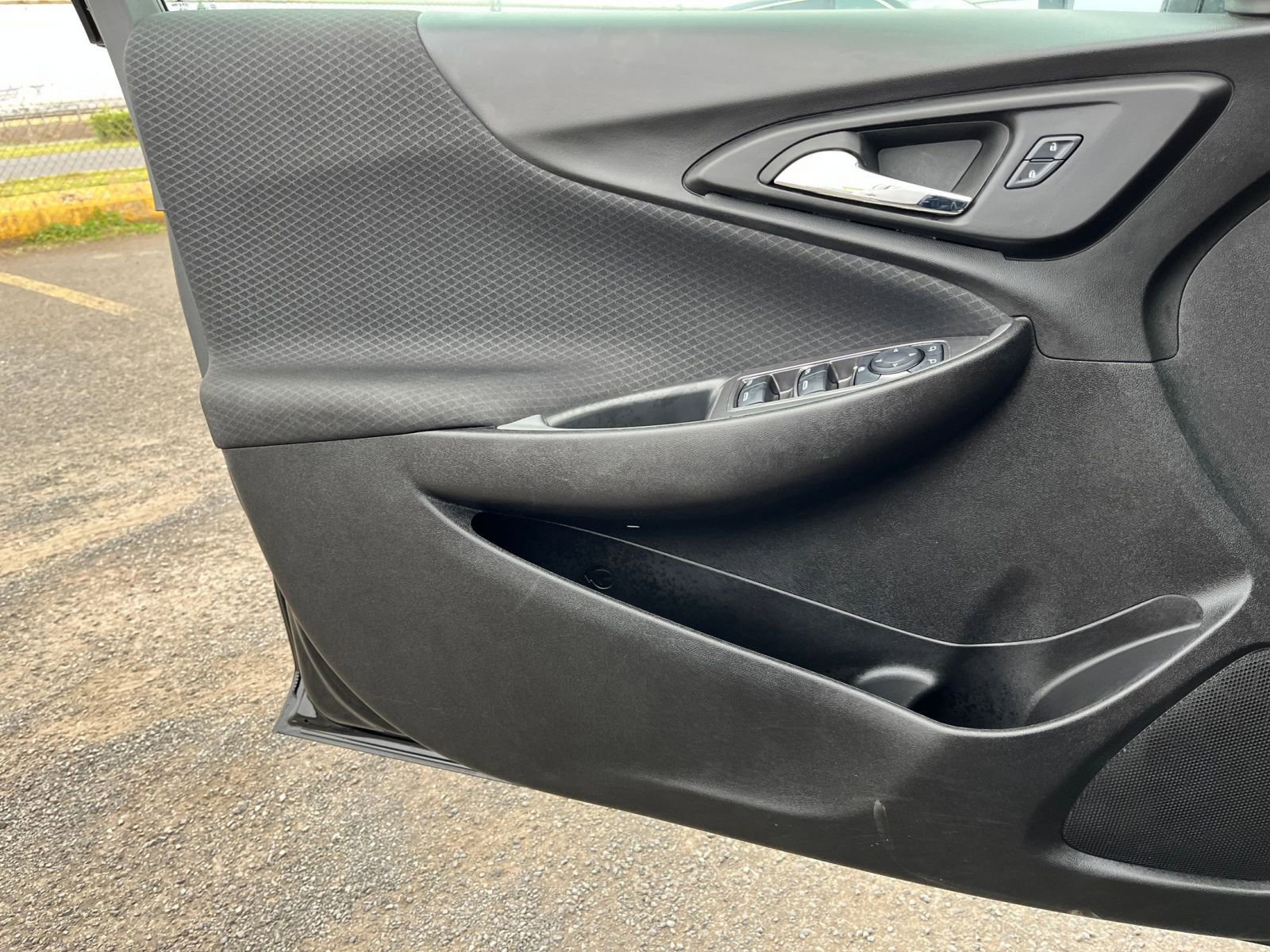 Used 2024 Chevrolet Malibu LT image 18