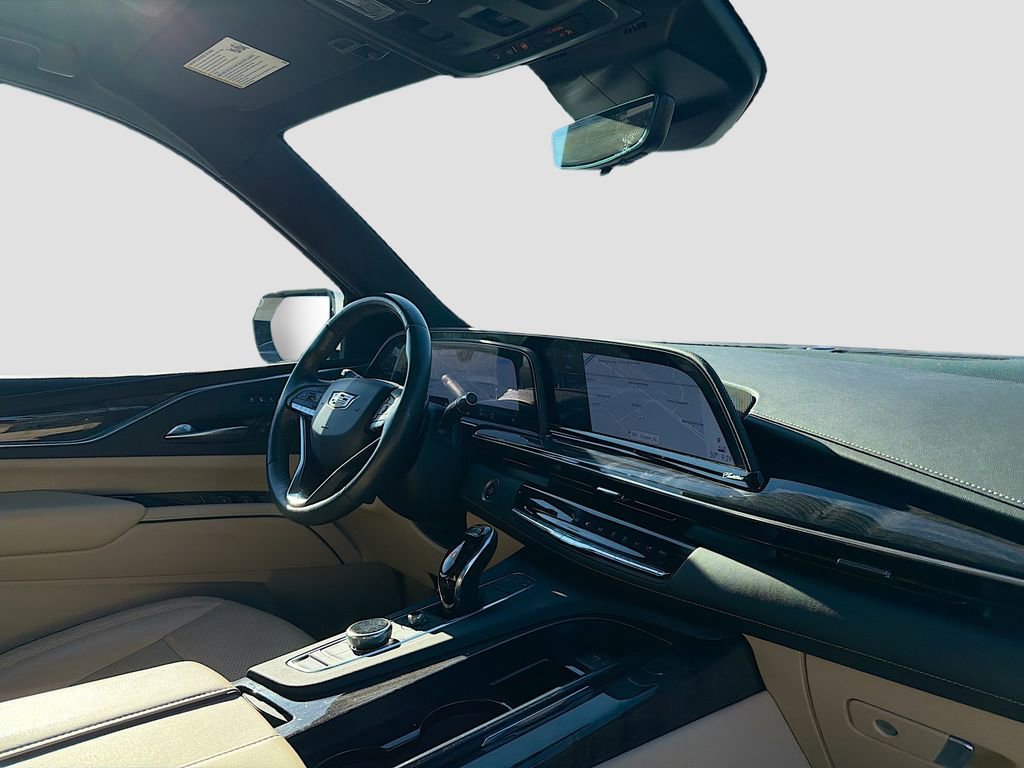 Used 2022 Cadillac Escalade ESV Premium Luxury image 32