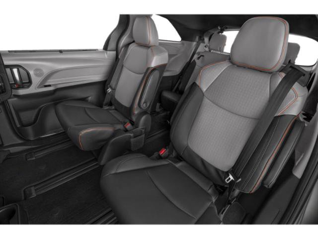 Used 2023 Toyota Sienna XSE FWD image 13