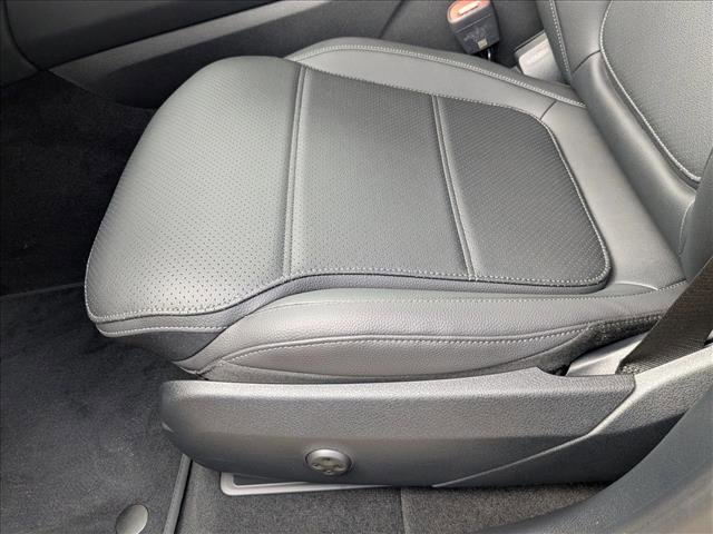 Certified 2026 Mercedes-Benz GLC 300 image 4