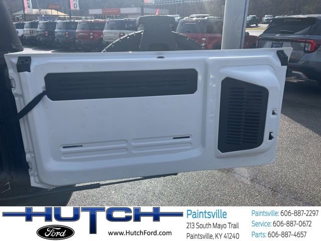 Used 2024 Ford Bronco Outer Banks AWD/4WD image 10