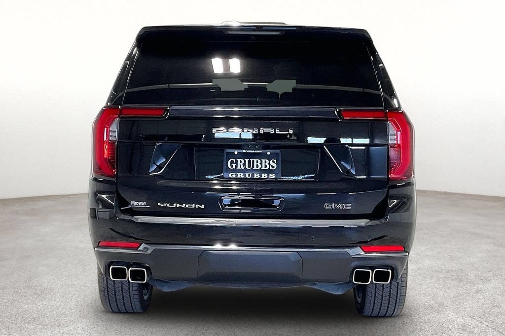 Used 2025 GMC Yukon Denali Ultimate AWD/4WD image 5