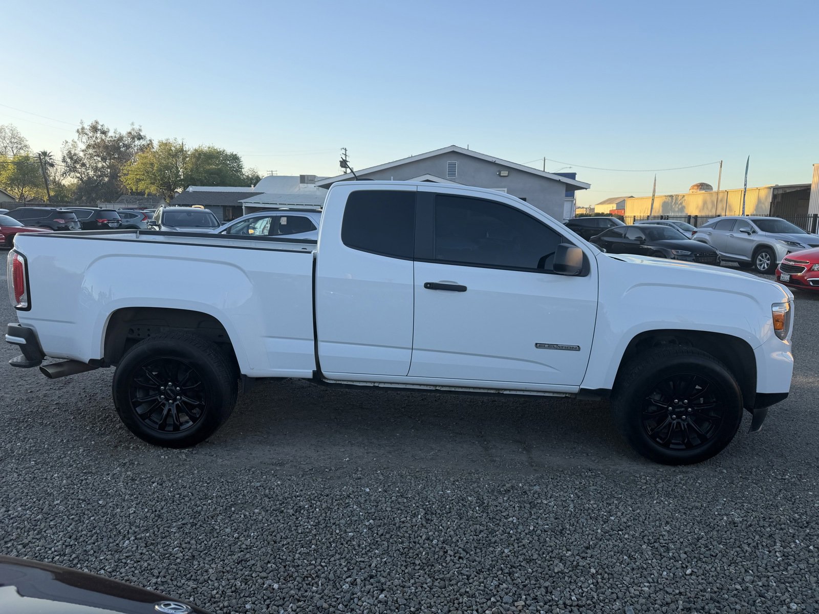 Used 2022 GMC Canyon Elevation Standard image 4