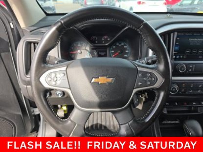 Used 2022 Chevrolet Colorado LT w/ Fleet Safety Package AWD/4WD image 9