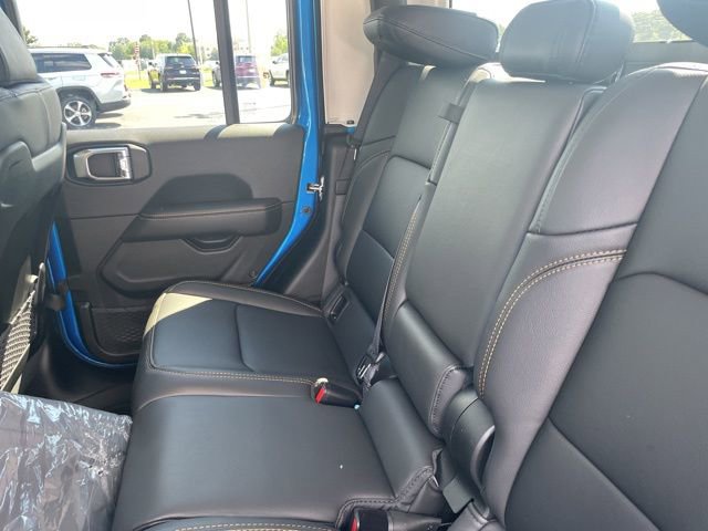 New 2025 Jeep Gladiator Sport image 23