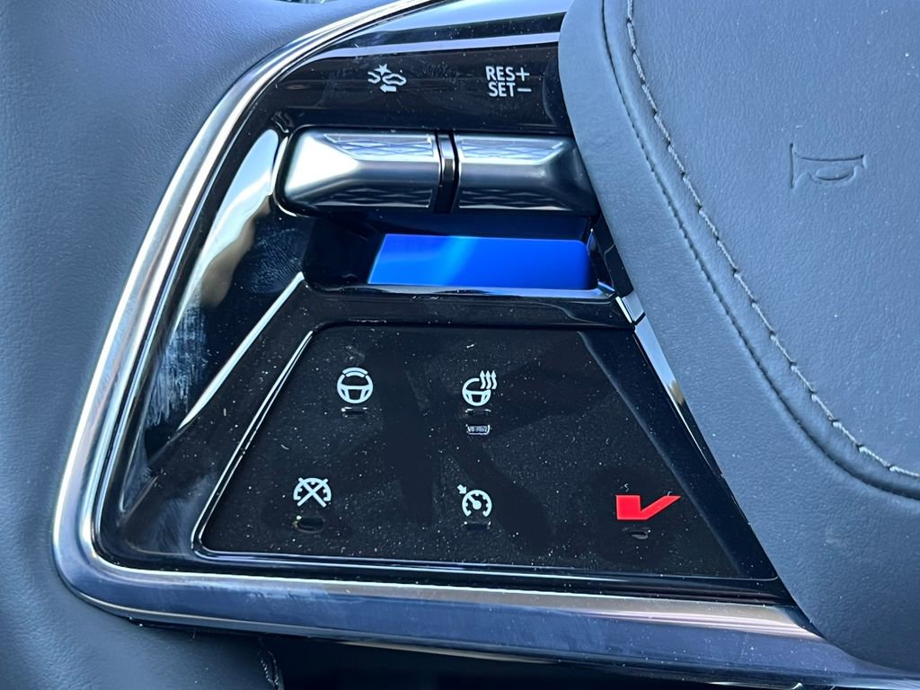 New 2026 Cadillac Optiq V AWD/4WD image 19