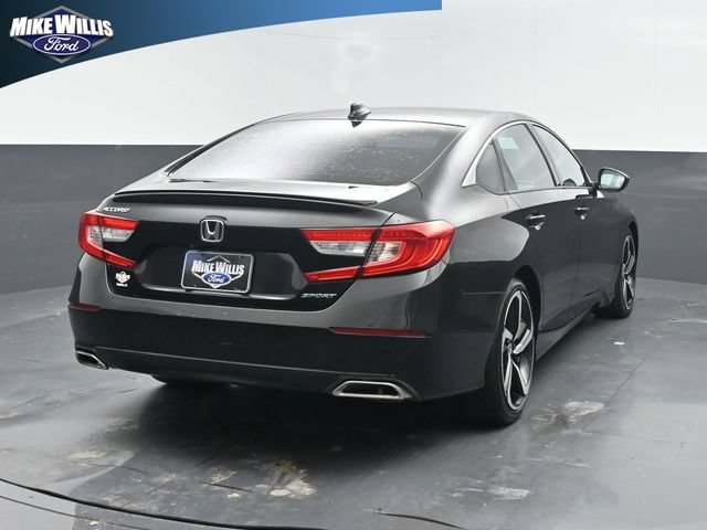 Used 2018 Honda Accord Sport image 7