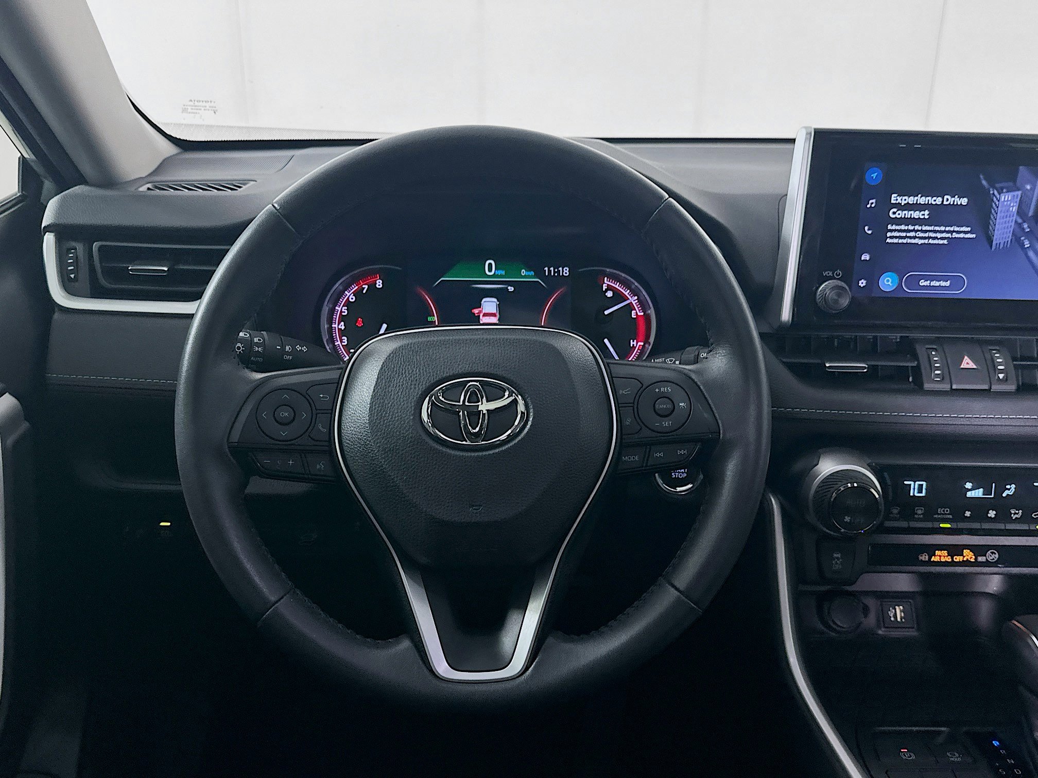 Used 2023 Toyota RAV4 XLE Premium image 17