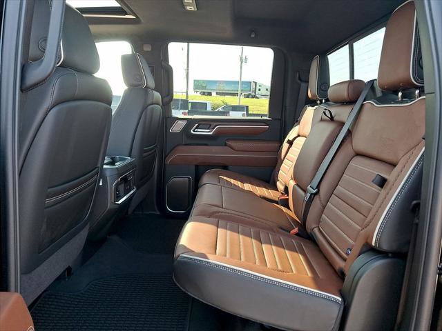 New 2026 GMC Sierra 2500 Denali Ultimate AWD/4WD image 13