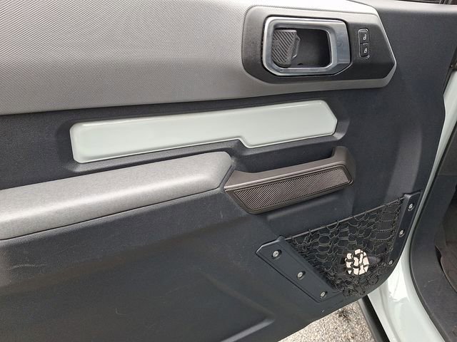 Used 2022 Ford Bronco Black Diamond image 12
