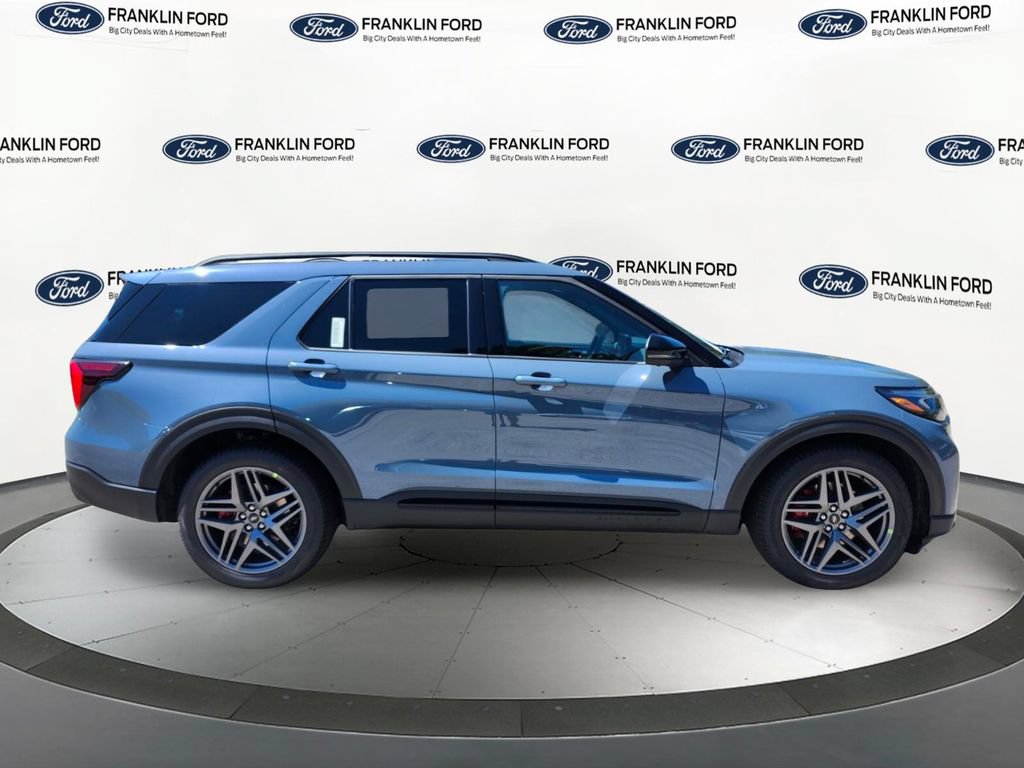 New 2026 Ford Explorer ST AWD/4WD image 6