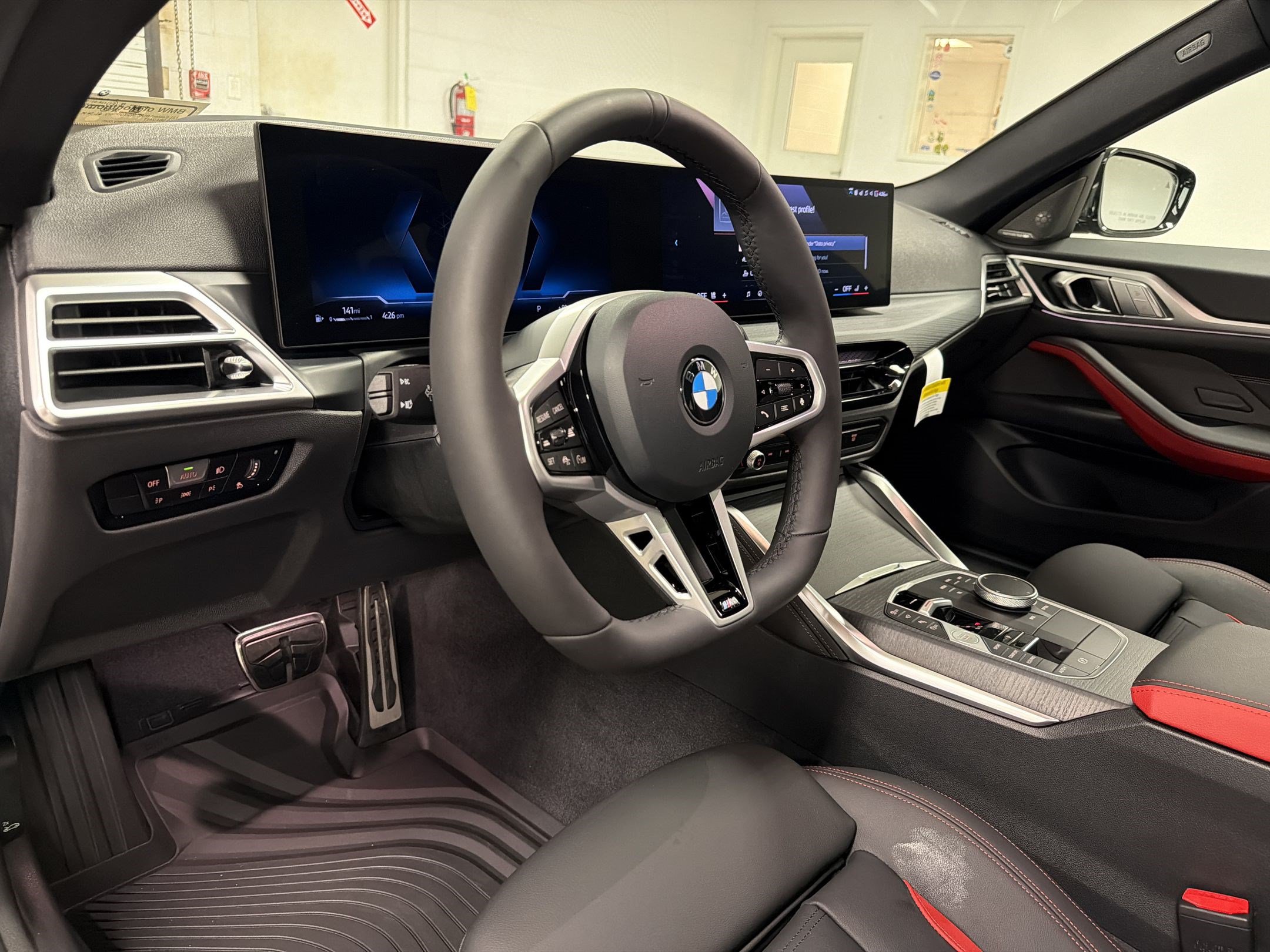 New 2026 BMW 430i w/ M Sport Package RWD image 4