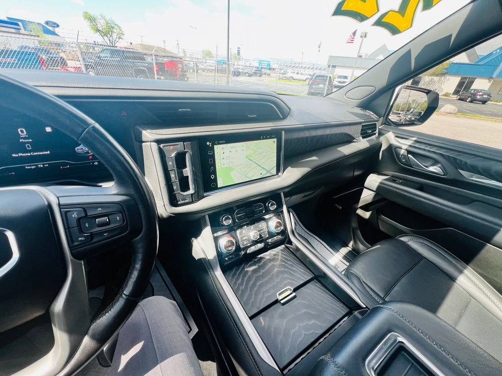 Used 2022 GMC Yukon Denali AWD/4WD image 28