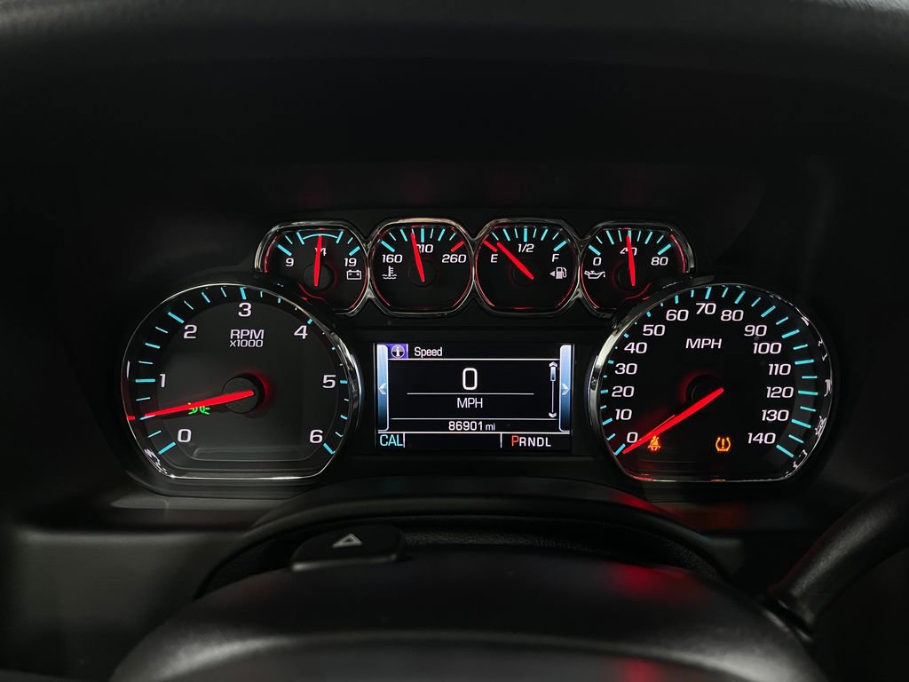 Used 2018 GMC Yukon SLT w/ HD Trailering Package image 24