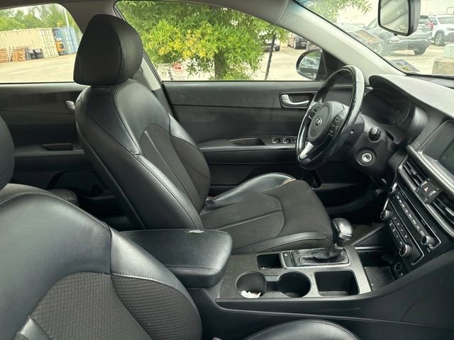 Used 2018 Kia Optima S FWD image 2