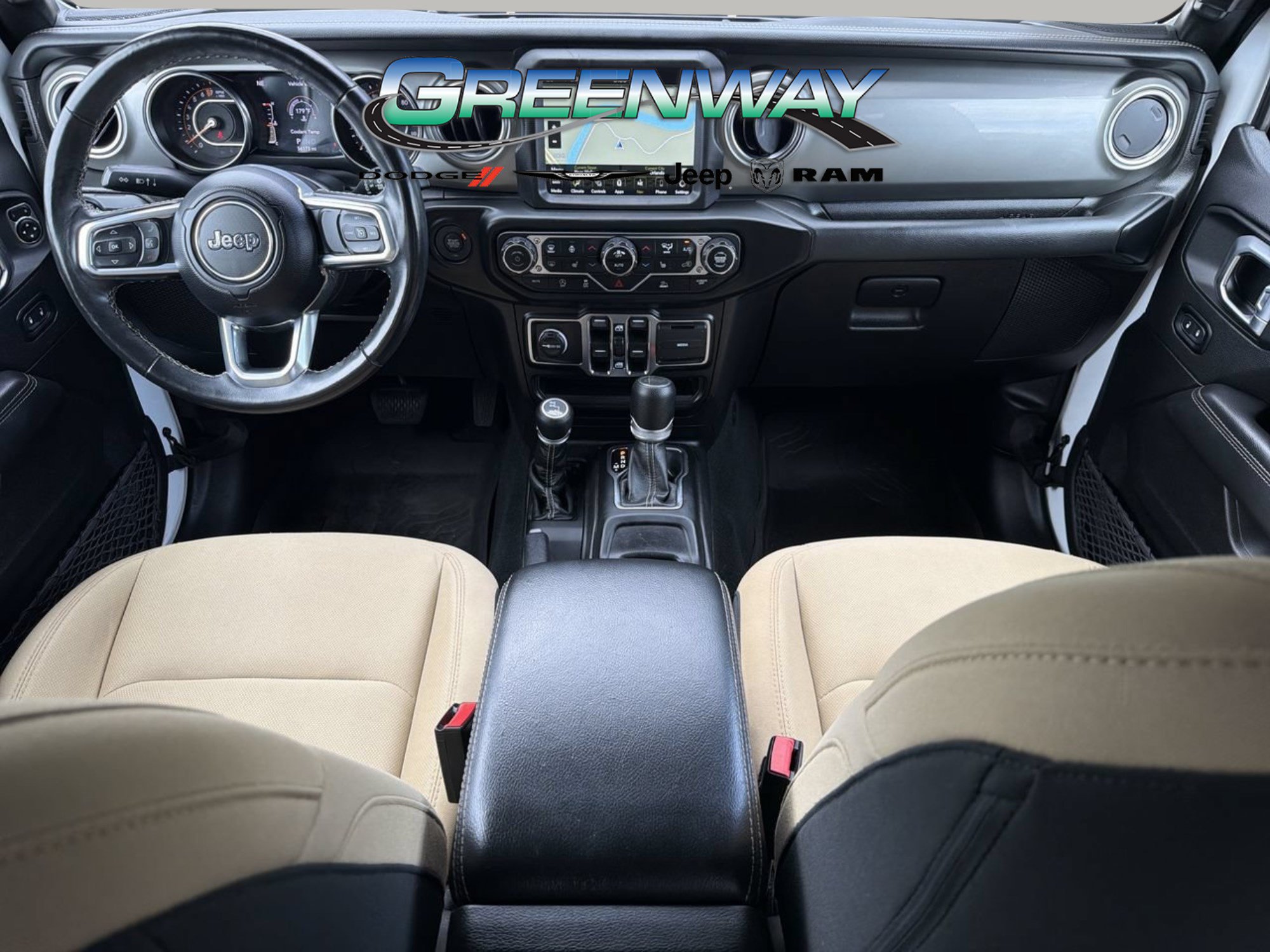 Used 2022 Jeep Wrangler Unlimited Sahara w/ Cold Weather Group AWD/4WD image 9