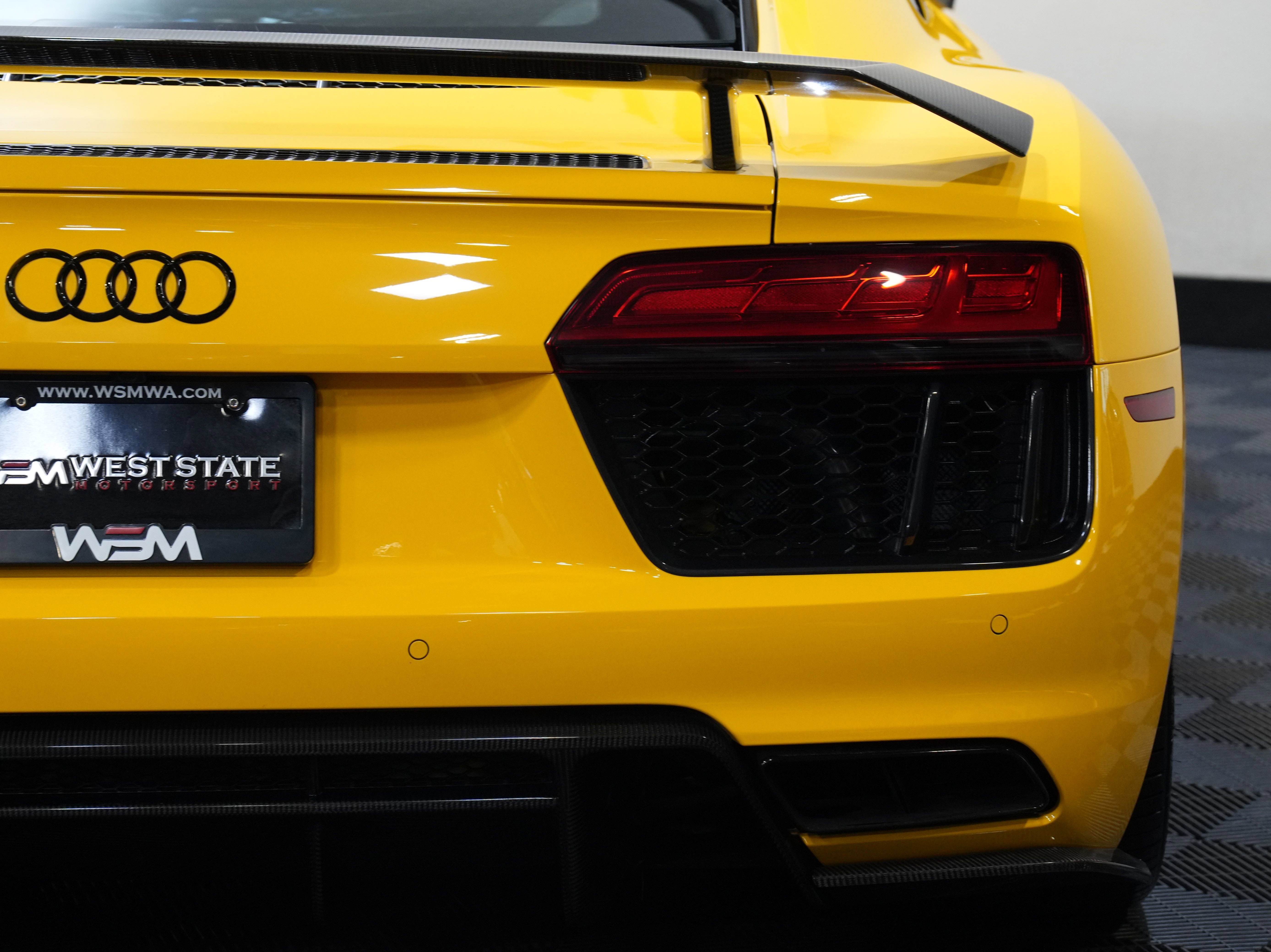 Used 2017 Audi R8 V10 plus image 16