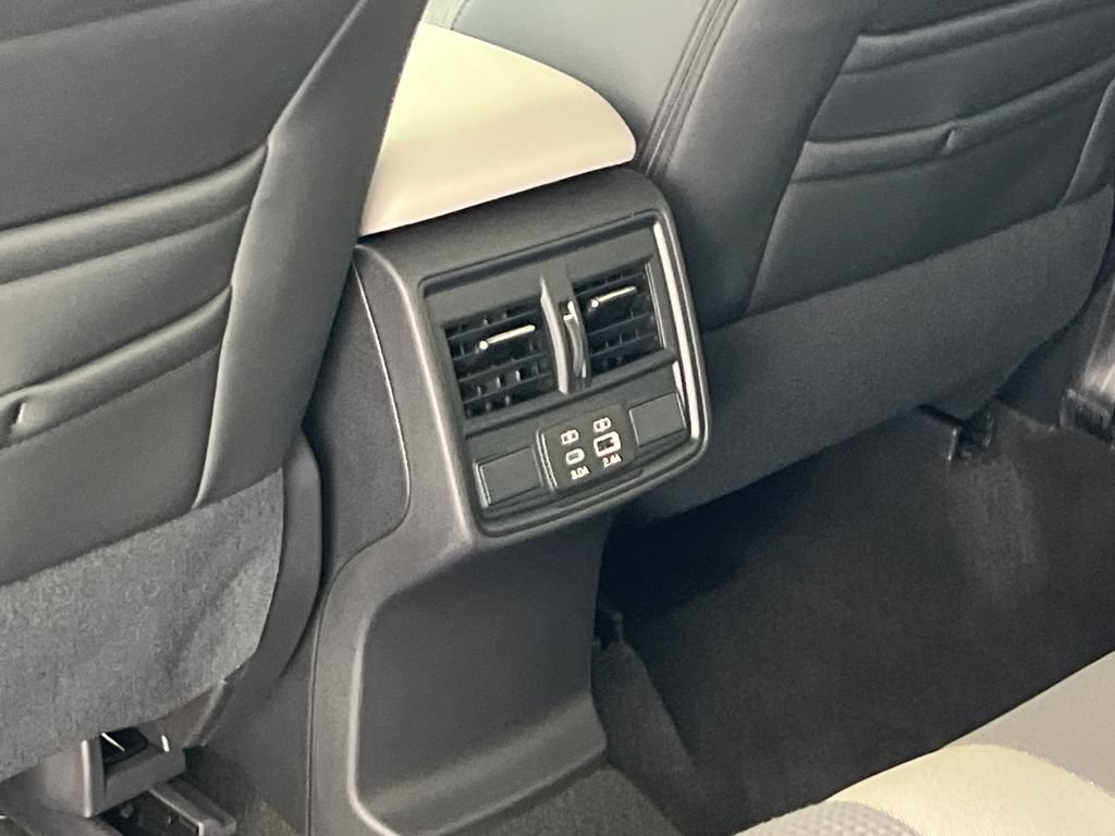 New 2026 Subaru Forester Premium AWD/4WD image 36