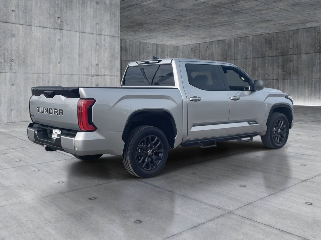 Used 2024 Toyota Tundra Platinum image 6