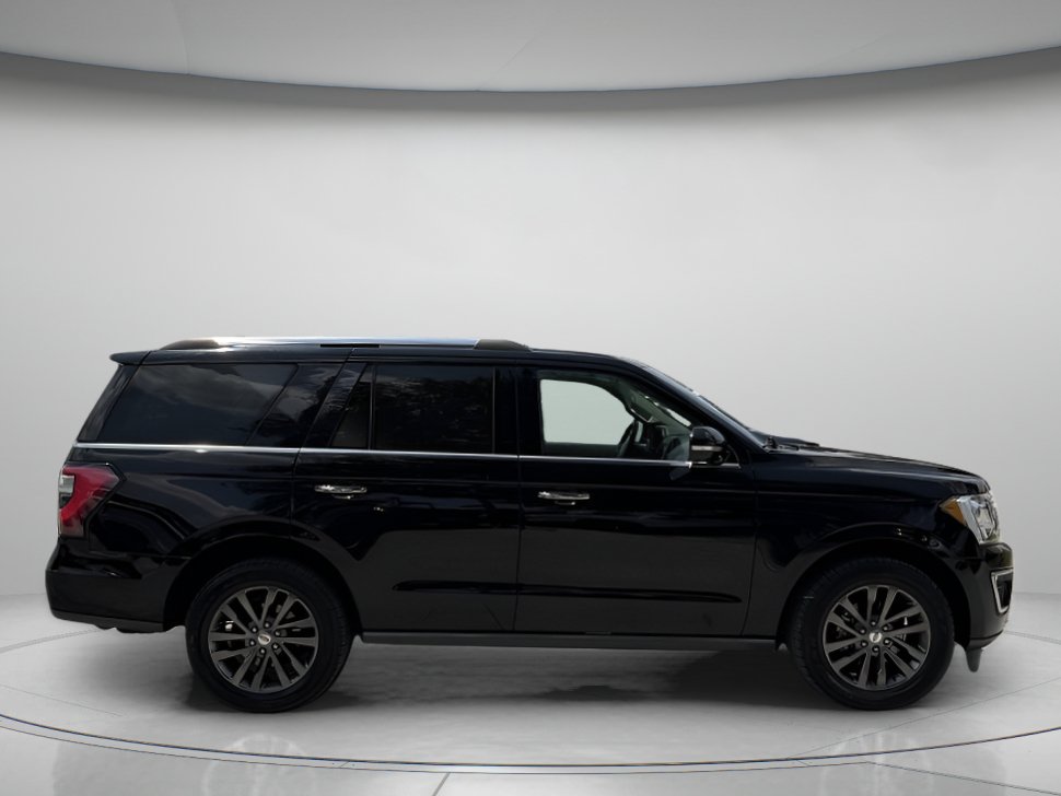 Used 2020 Ford Expedition Limited AWD/4WD image 2