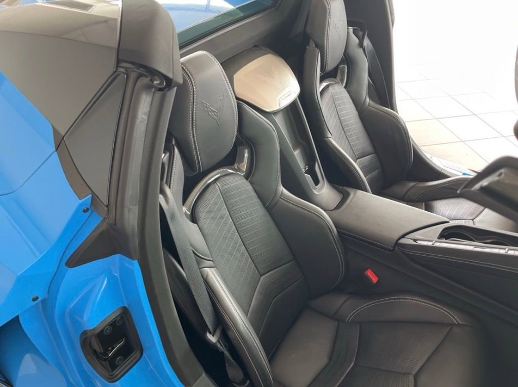 Used 2020 Chevrolet Corvette Stingray Preferred Conv w/ 2LT Preferred Equipment Group RWD image 35