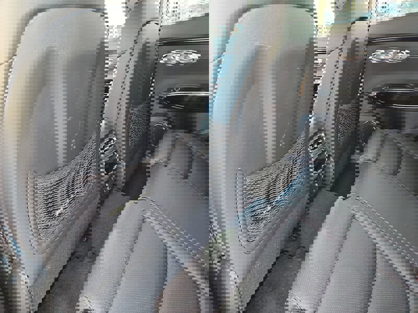 Used 2025 Genesis GV70 2.5T image 19