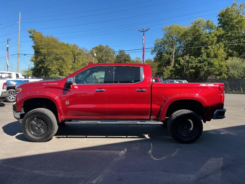Used 2021 Chevrolet Silverado 1500 LTZ w/ LTZ Premium Package AWD/4WD image 4