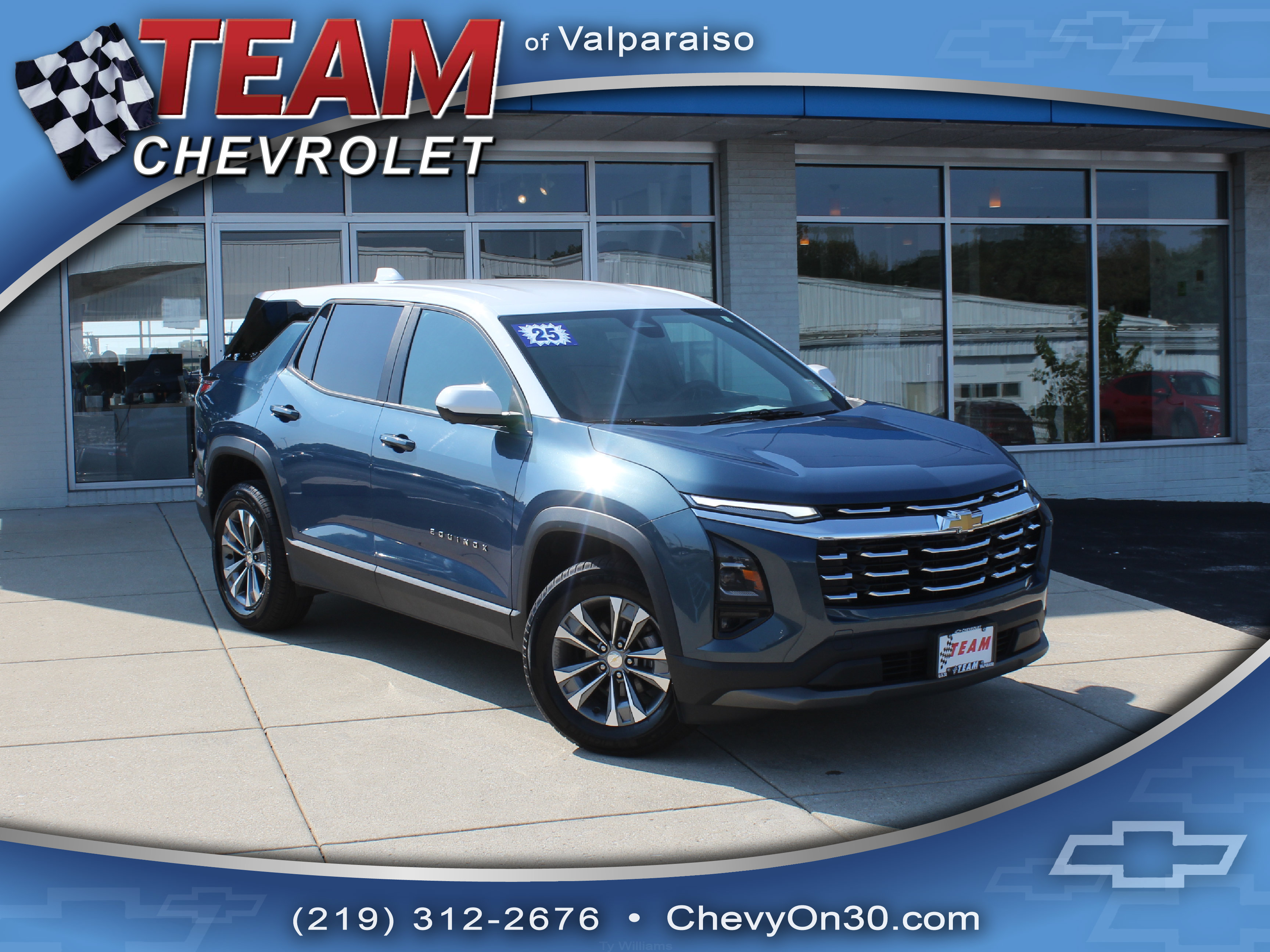 Used 2025 Chevrolet Equinox LT w/ Safety and Technology Package AWD/4WD image 1
