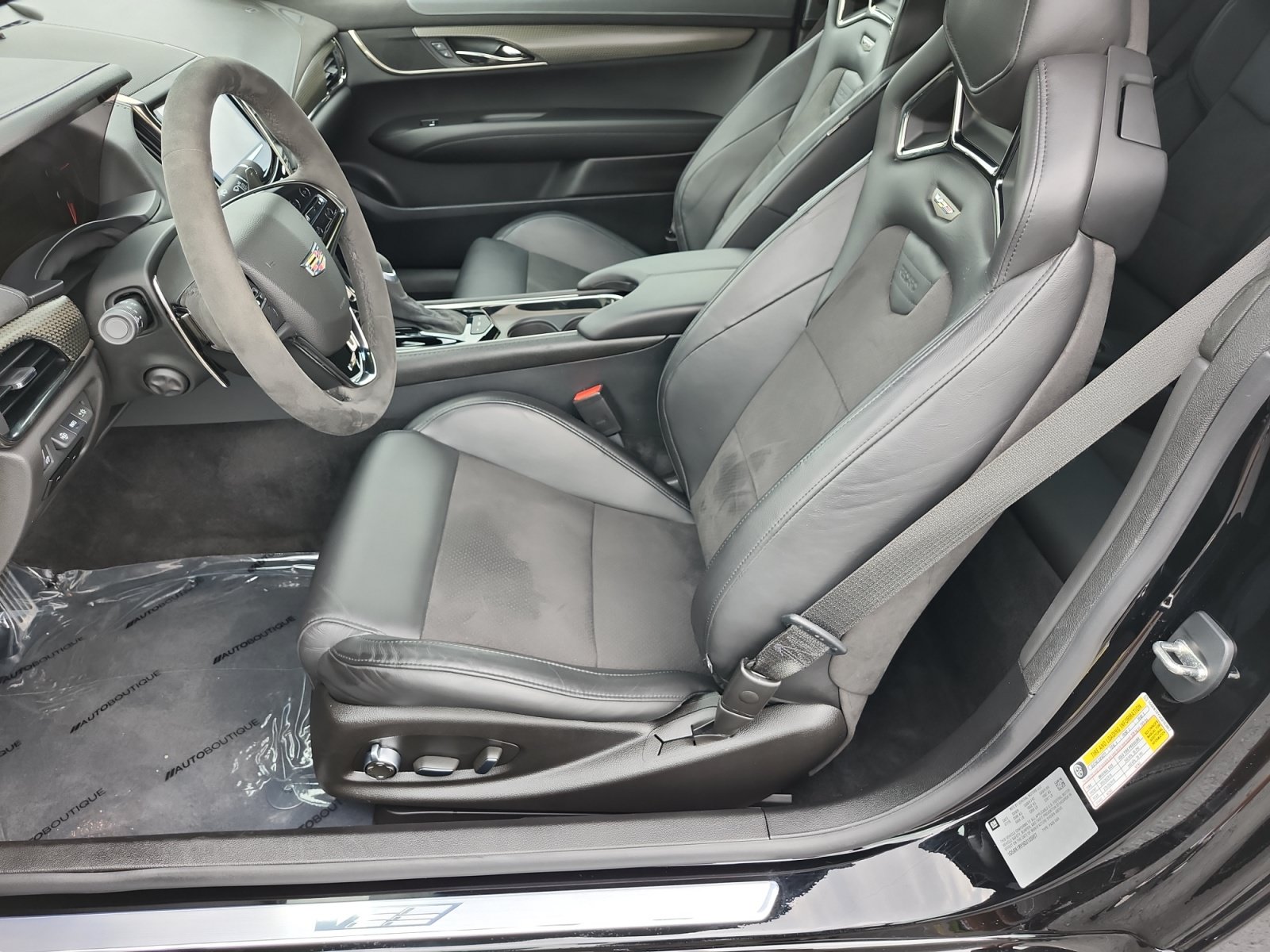 Used 2016 Cadillac ATS V w/ Luxury Package RWD image 14