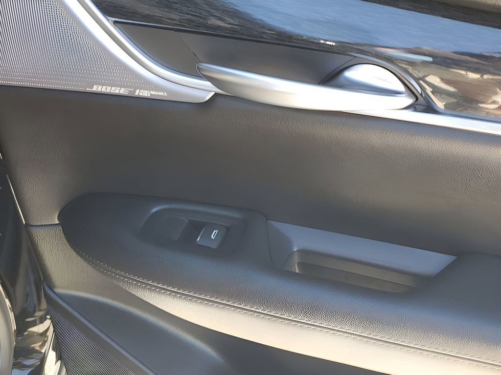 Used 2023 Cadillac XT5 Premium Luxury image 49