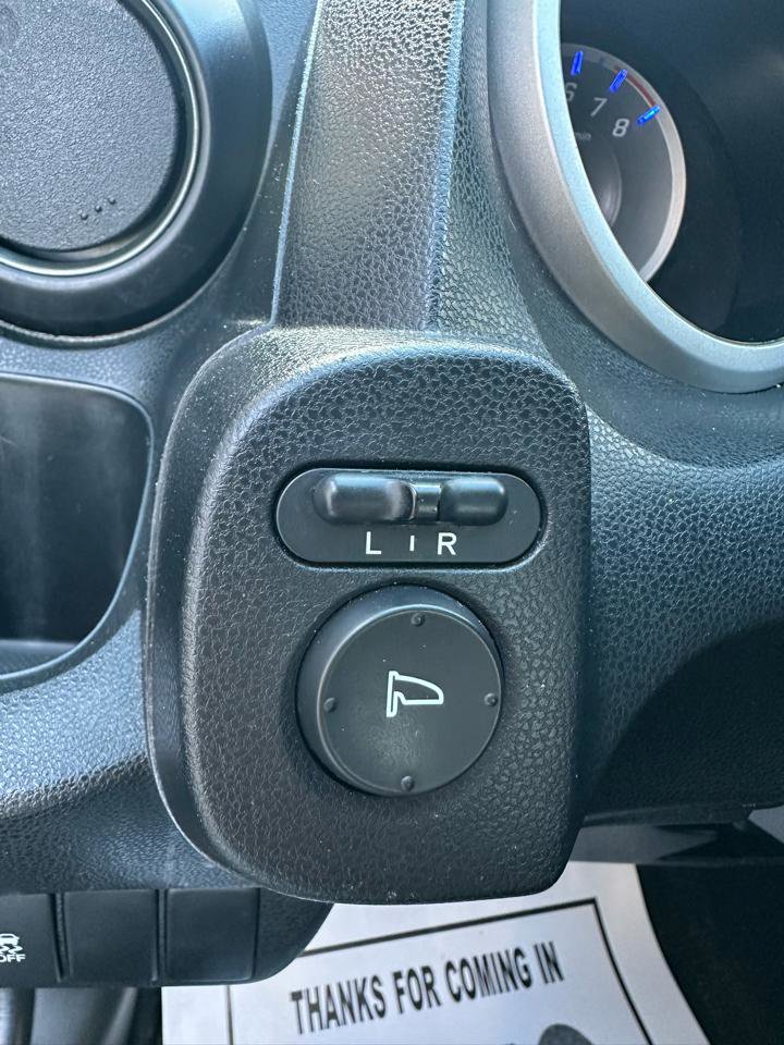 Used 2009 Honda Fit Sport image 13