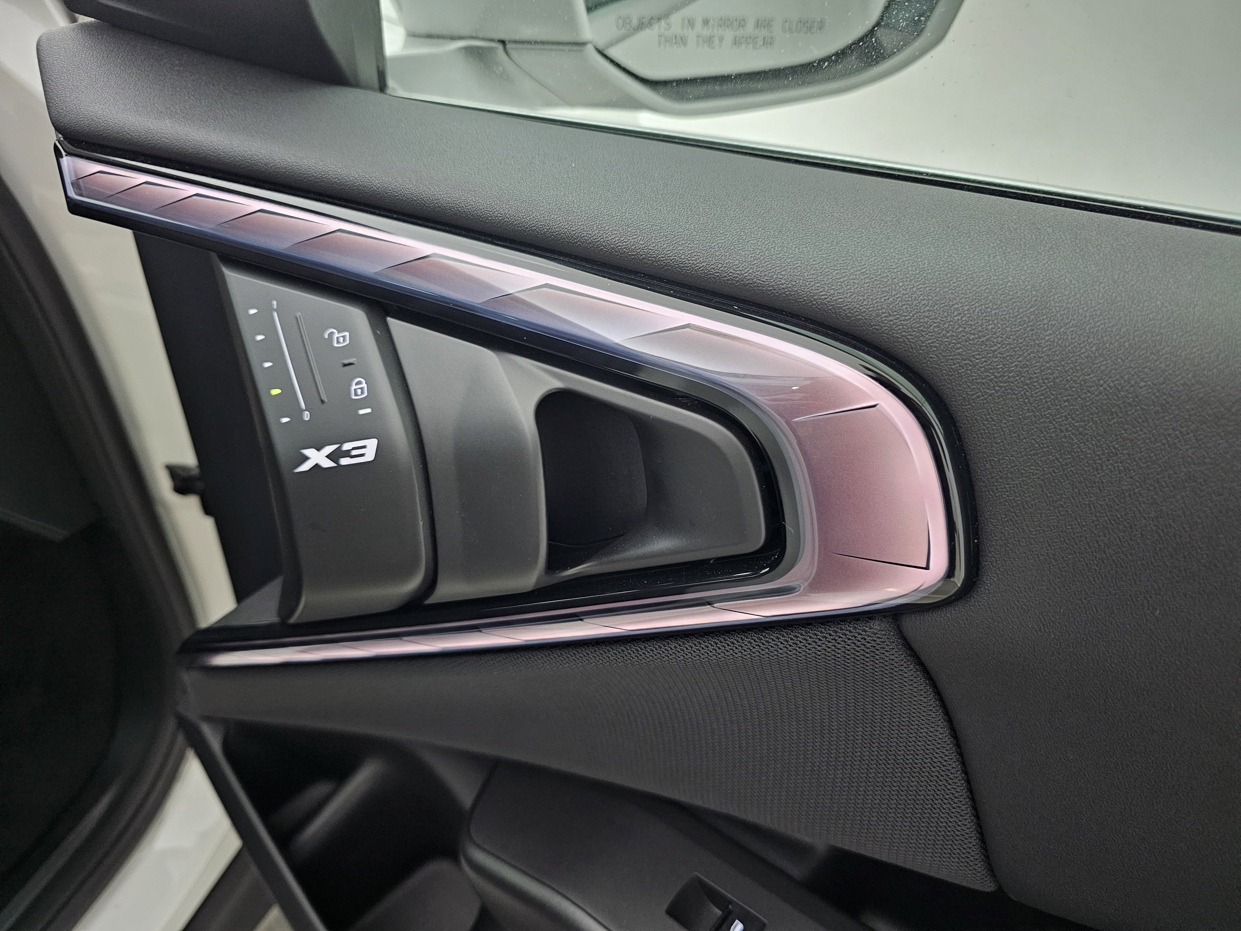 Used 2025 BMW X3 xDrive30i image 14