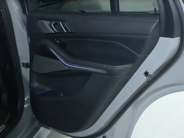 Certified 2024 BMW X5 M60i AWD/4WD image 33