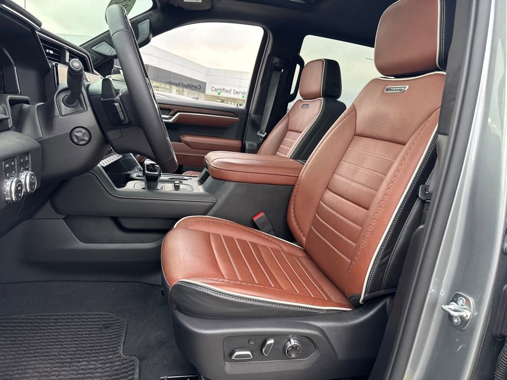 Used 2026 GMC Sierra 1500 Denali Ultimate image 15