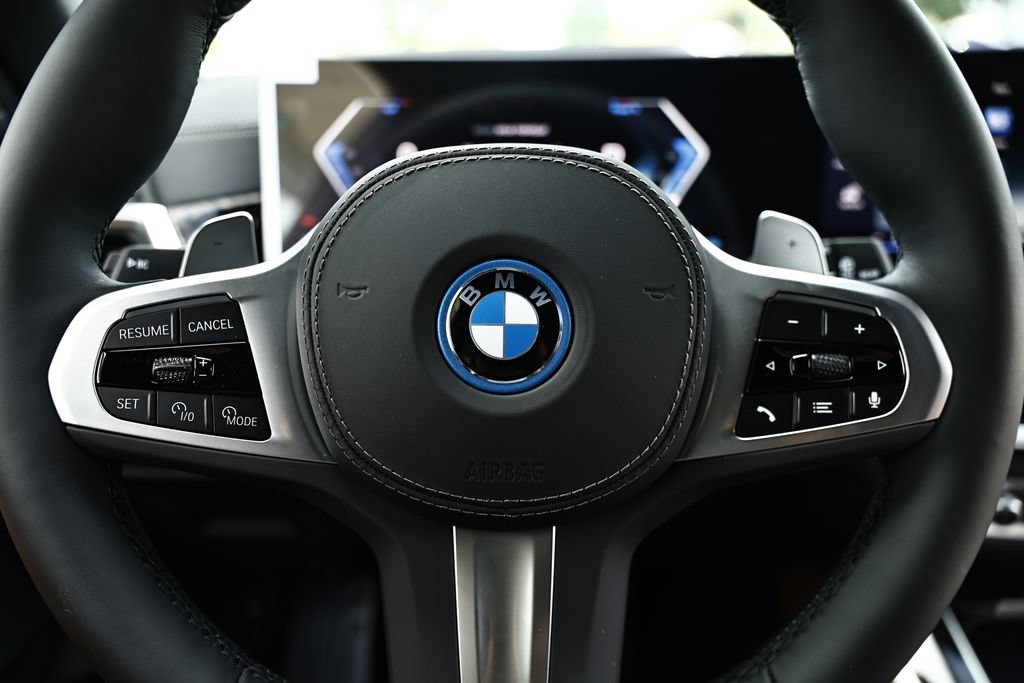New 2026 BMW X5 xDrive50e w/ M Sport Package AWD/4WD image 34