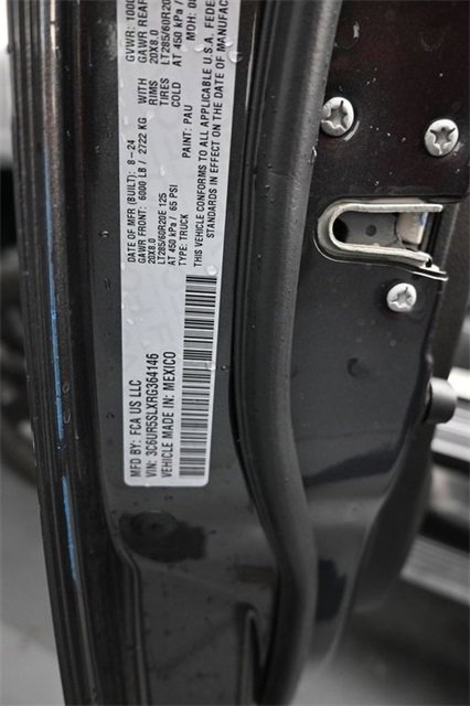 Used 2024 RAM 2500 Limited image 15