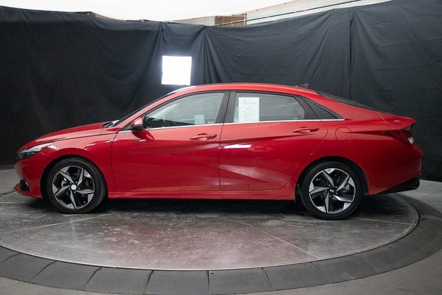 Used 2021 Hyundai Elantra Limited w/ Cargo Package image 9
