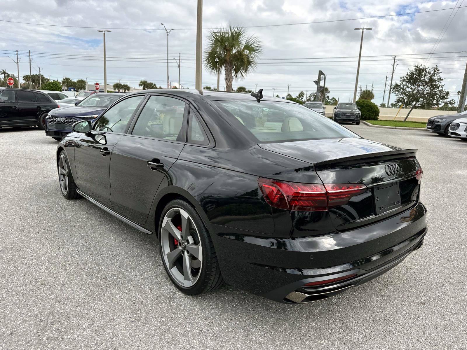 Used 2024 Audi A4 2.0T Premium Plus w/ Premium Plus Package image 4