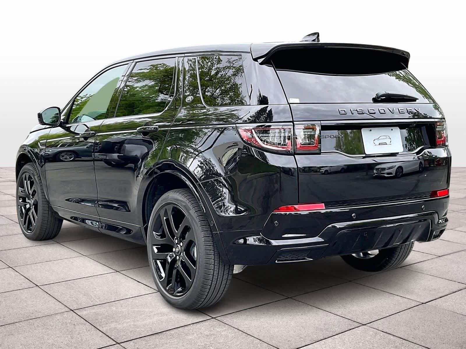 New 2026 Land Rover Discovery Sport Landmark AWD/4WD image 3