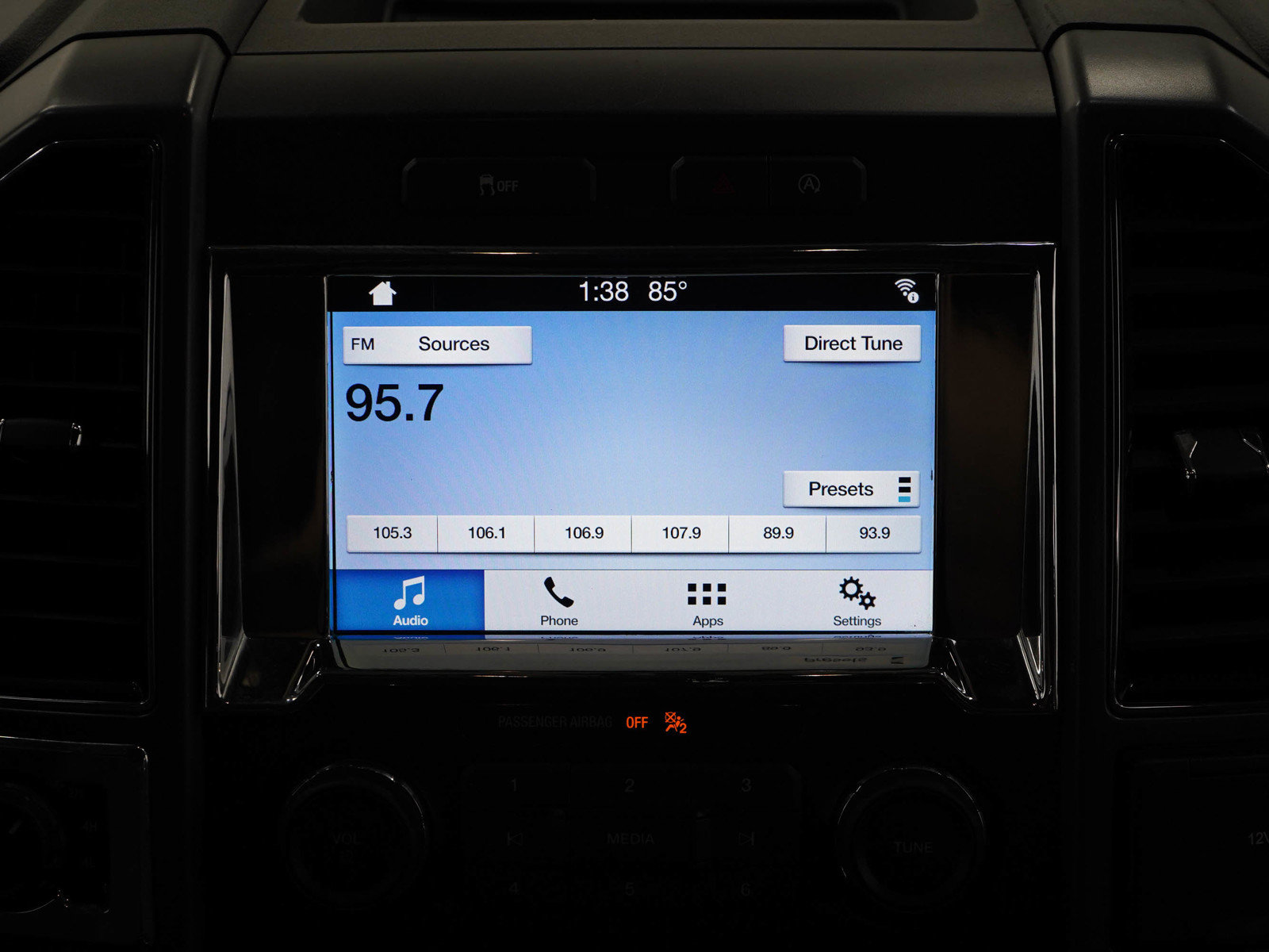 Used 2018 Ford F150 XLT w/ Equipment Group 301A Mid AWD/4WD image 15