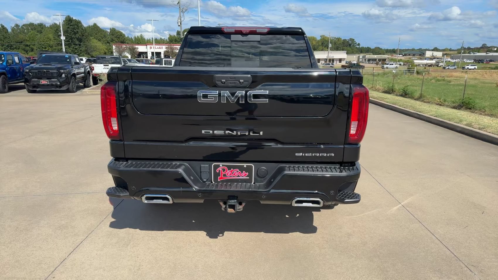 Used 2024 GMC Sierra 1500 Denali Ultimate AWD/4WD image 6