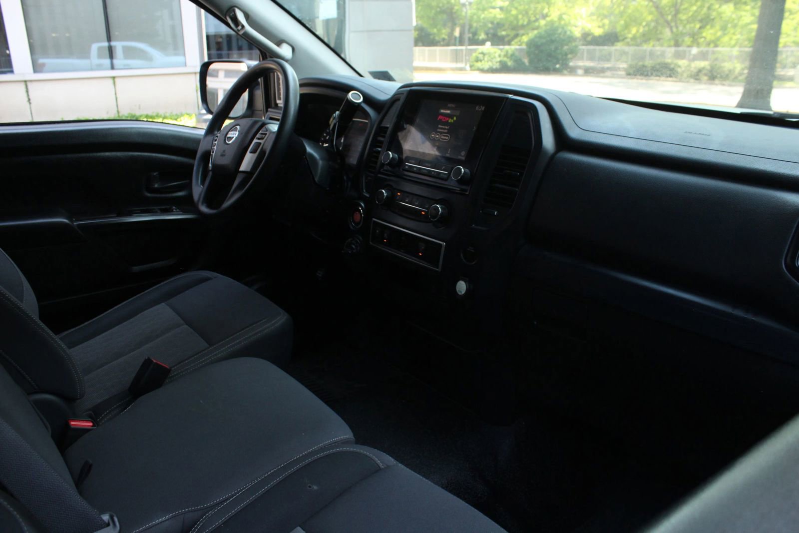 Used 2022 Nissan Titan S w/ S Utility Package image 23