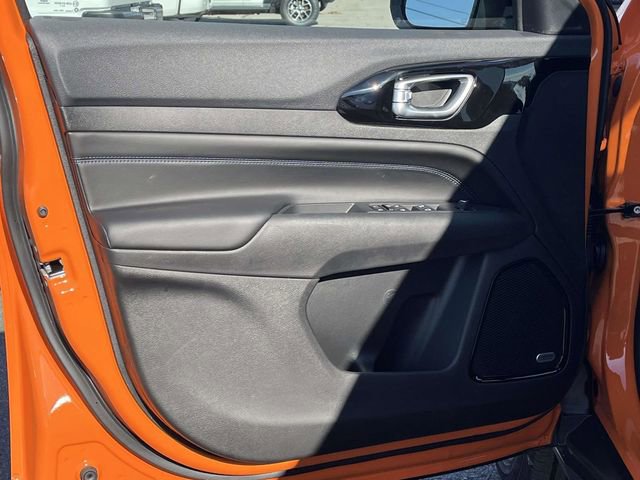 New 2026 Jeep Compass Latitude image 12