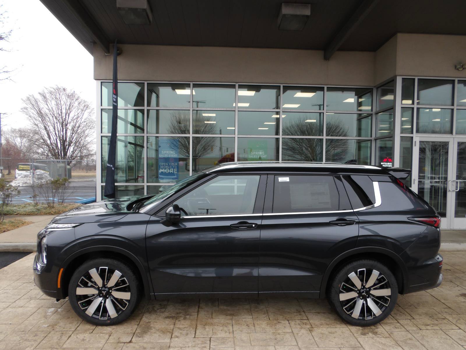 New 2026 Mitsubishi Outlander SEL AWD/4WD image 4