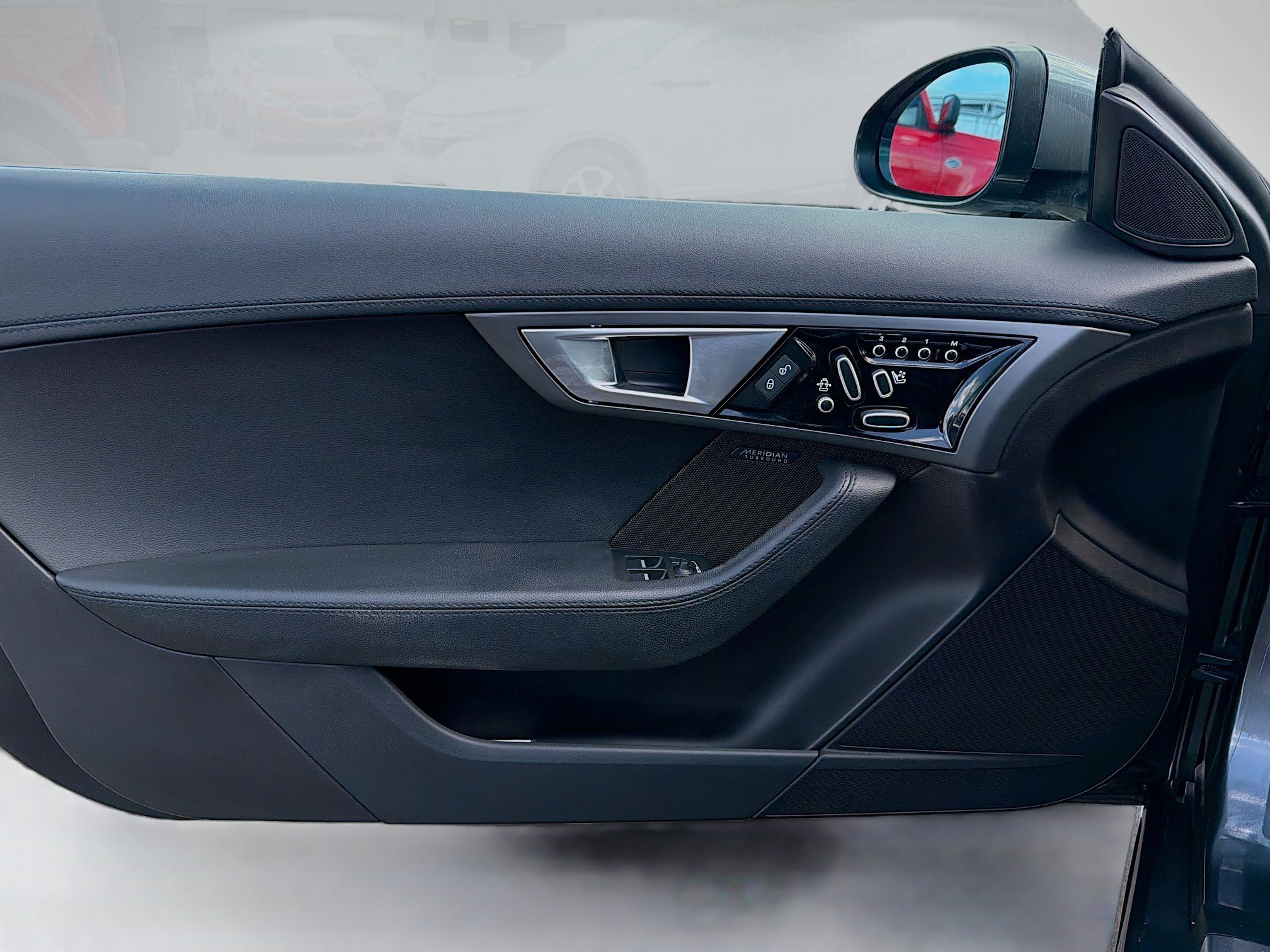 Used 2017 Jaguar F-TYPE Coupe image 19