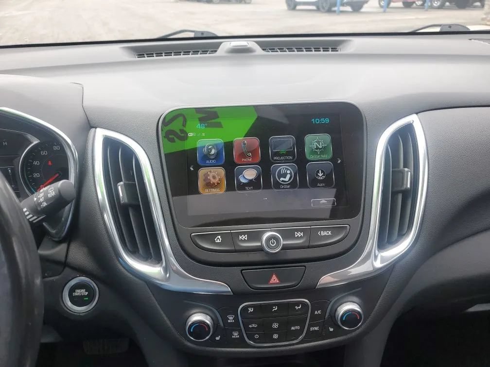 Used 2018 Chevrolet Equinox LT w/ Sun & Infotainment Package AWD/4WD image 13